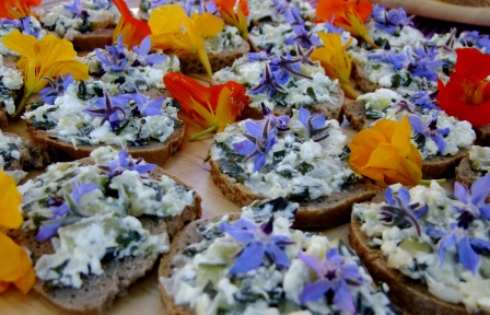 Feta Gurkenbrot